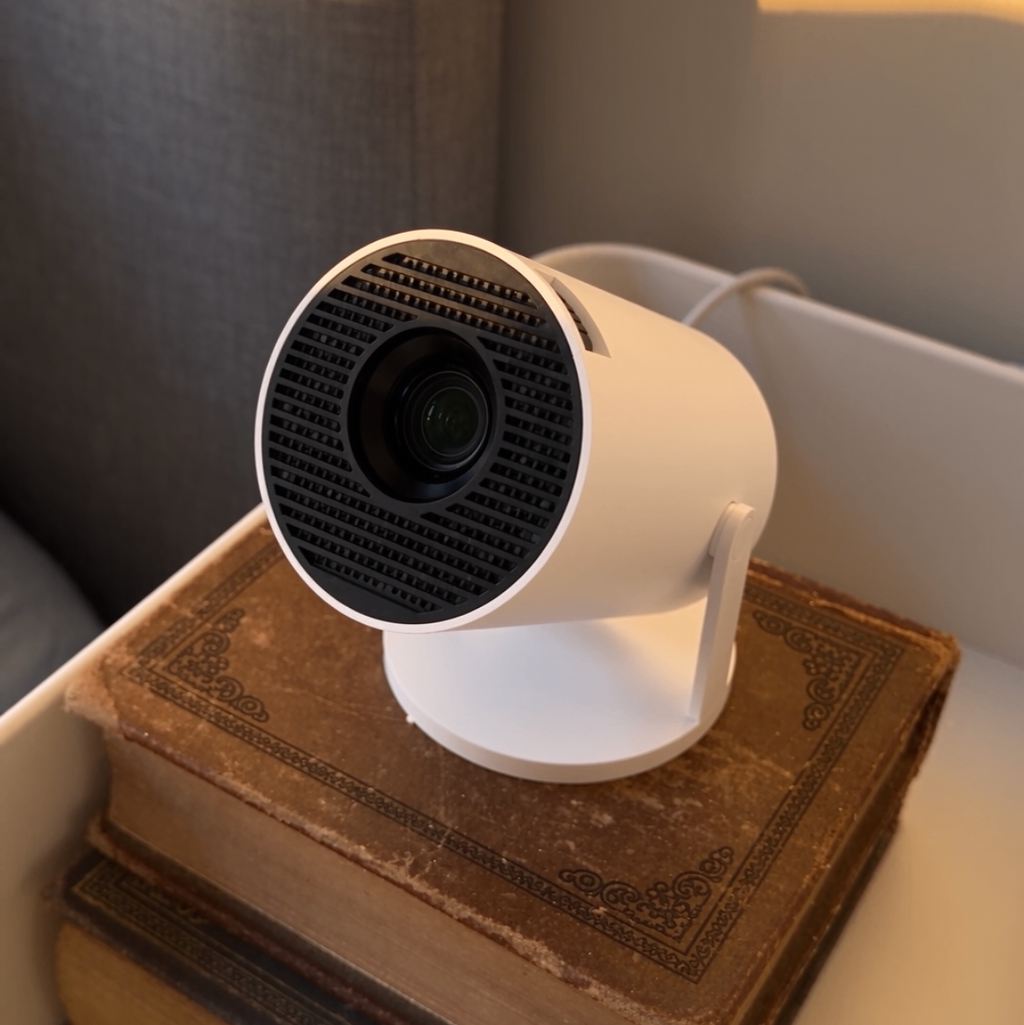LittleLuma™ Portable Projector